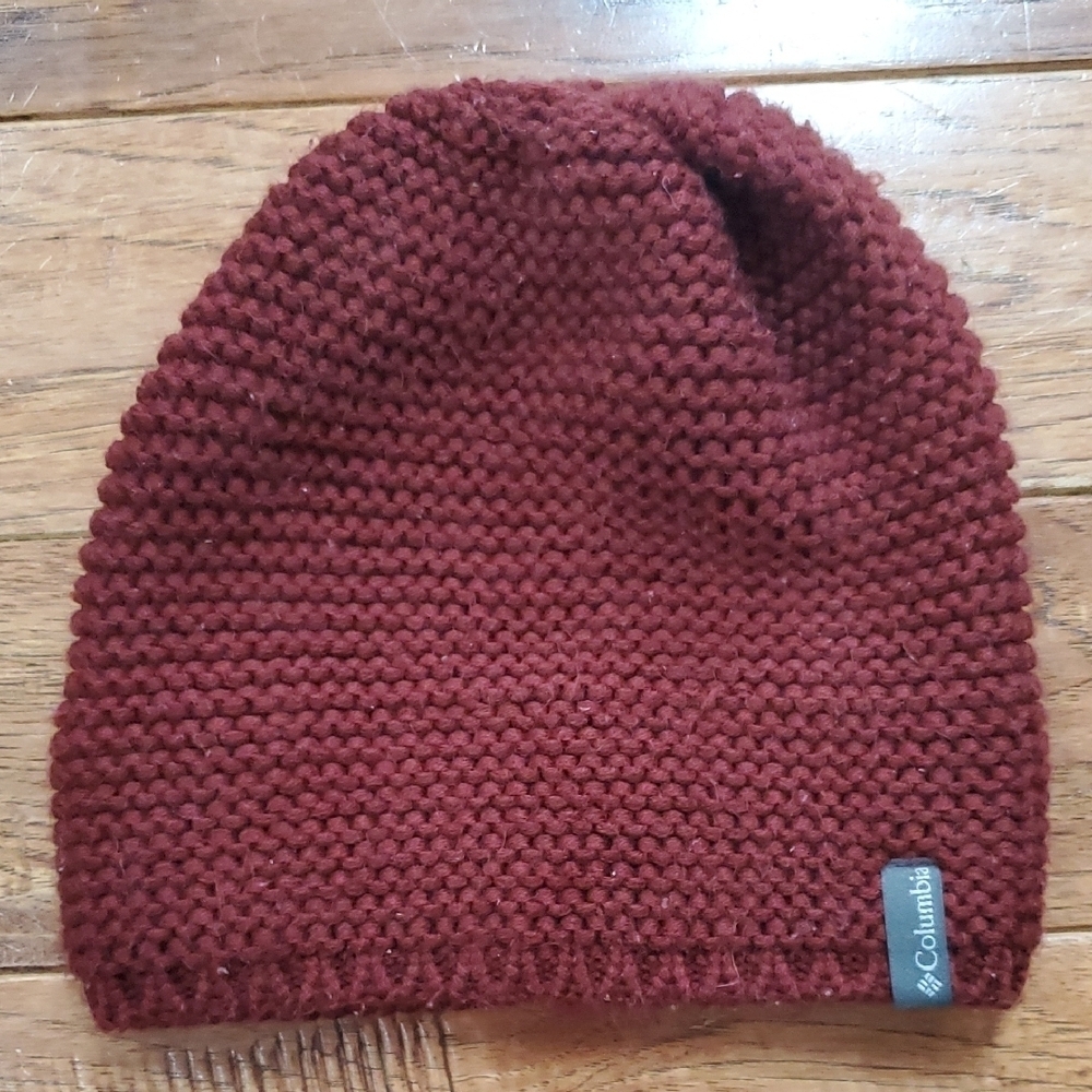 Columbia Burgundy Knit Winter Beanie Hat